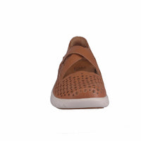 Ziera Sachet closed-toe shoe in tan leather with floral cutout detailing, breathable design, cushioned footbed, and low-profile sole on a white background