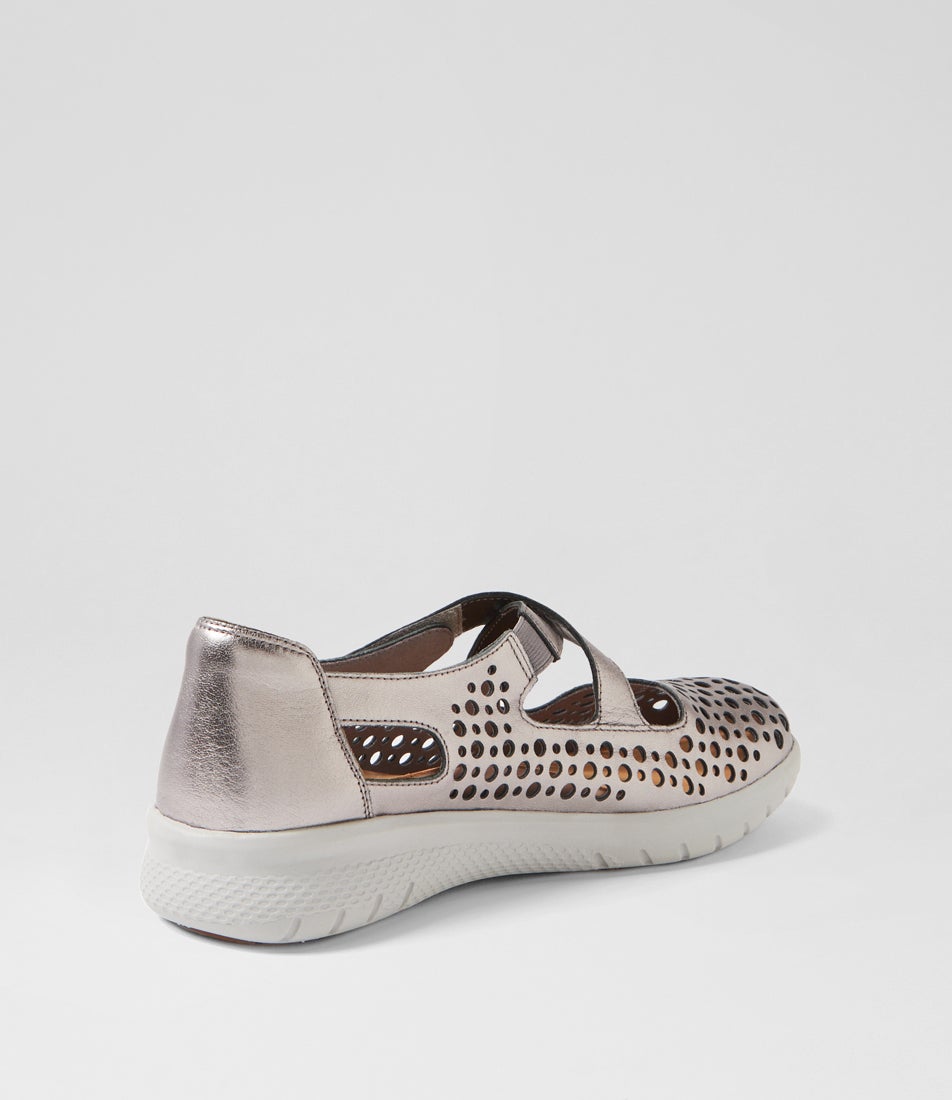 Ziera Sachet closed-toe shoe in pewter leather with floral cutout detailing, breathable design, cushioned footbed, and low-profile sole on a white background